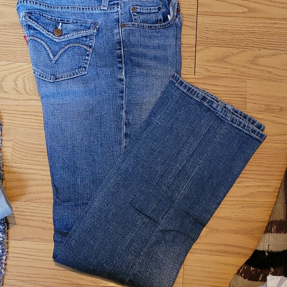 Jeans